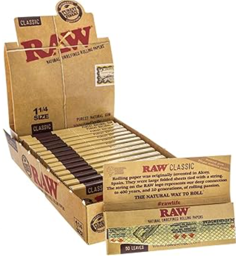 Raw Classic 1-1/4 Rolling Papers (24 CT)